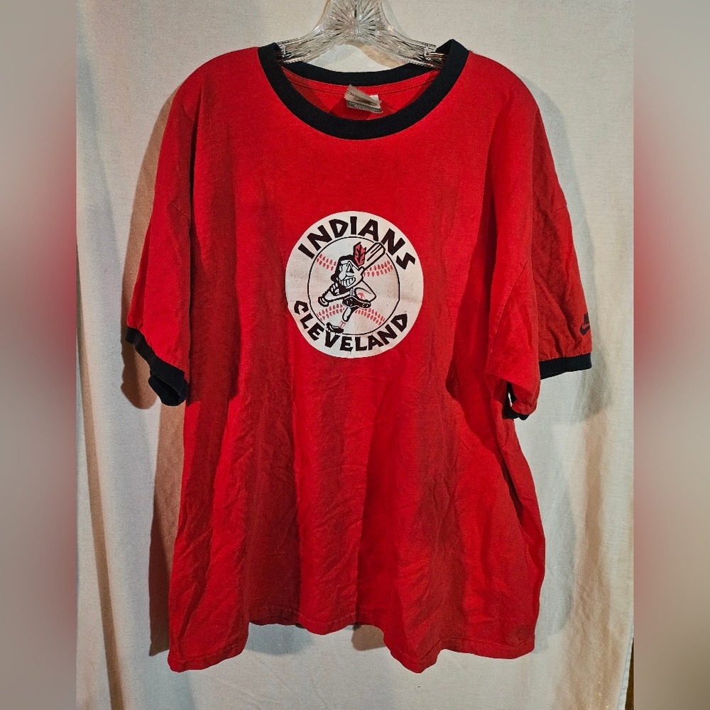 Vintage Cleveland Indians Chief Wahoo Nike Ringer Tee In Red Size 2XL